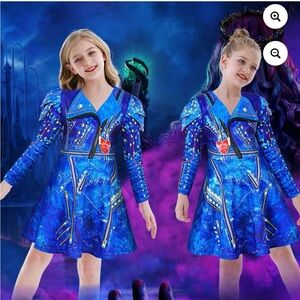 Descendants Evie costume size 110 (3-4 years)